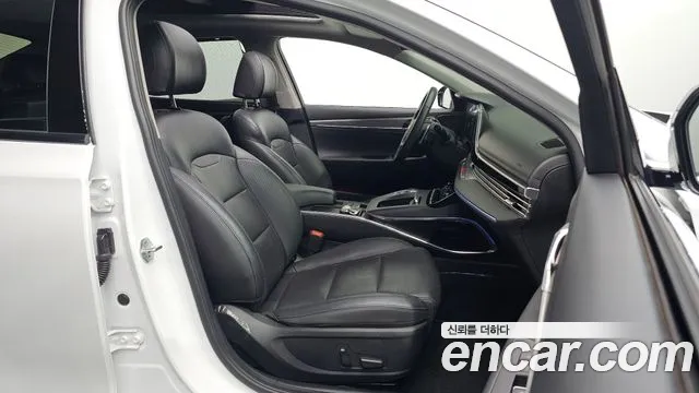 Hyundai Grandeur Новый Grandeur IG — Фото автомобиля 26