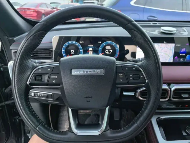 Jetour X70 Plus — Фото автомобиля 10