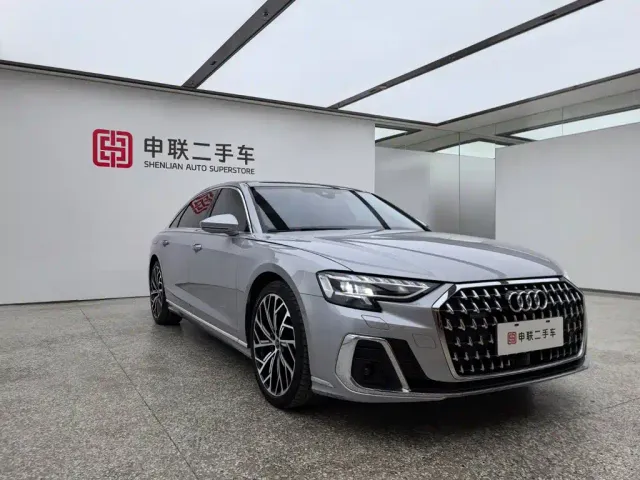 Audi A8 — Фото автомобиля 5
