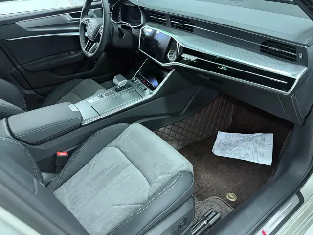 Audi A6L — Фото автомобиля 3