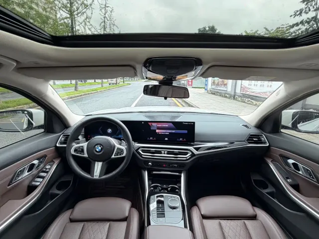 BMW 3 Series — Фото автомобиля 14