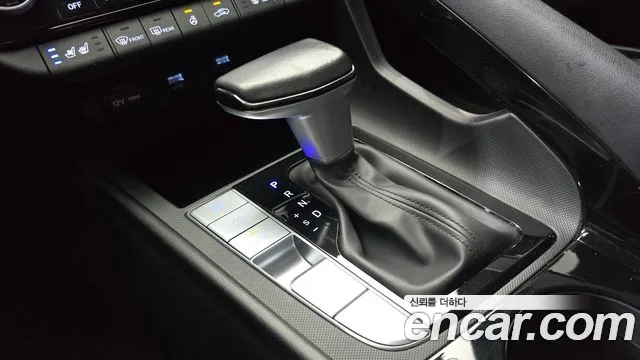 Hyundai AVANTE Modern — Фото автомобиля 9