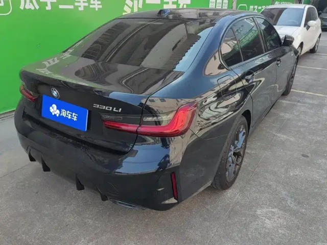 BMW 3 Series — Фото автомобиля 3