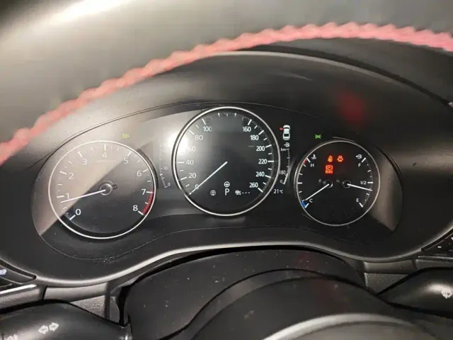 Mazda Axela — Фото автомобиля 3