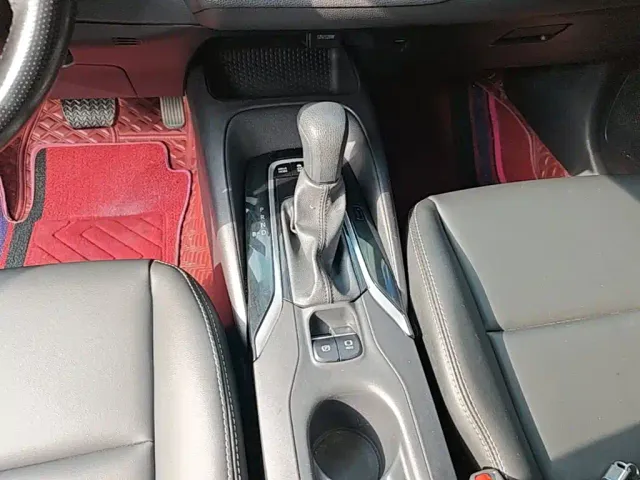 Toyota Corolla — Фото автомобиля 13