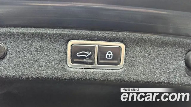 Hyundai Grandeur GN7 — Фото автомобиля 20