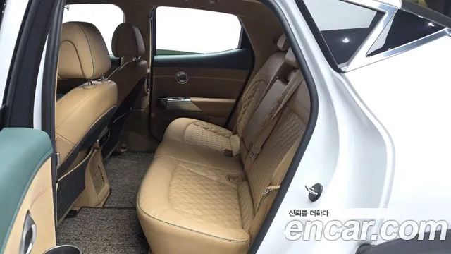 Genesis GV60 — Фото автомобиля 25