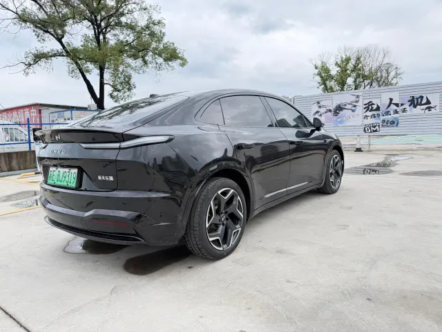Onvo L60 — Фото автомобиля 4