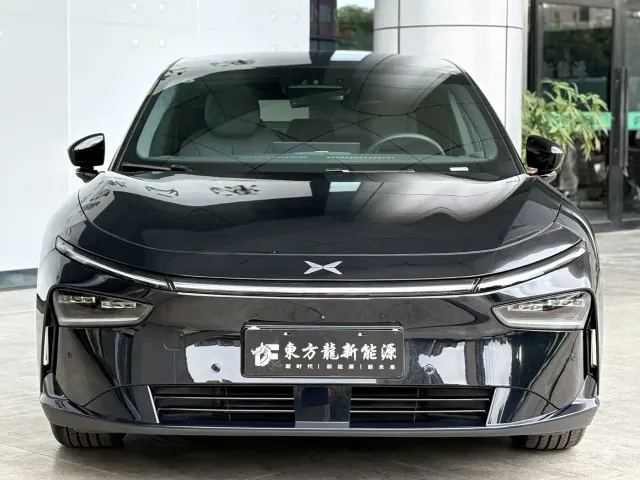 Xpeng P7+ — Фото автомобиля 2