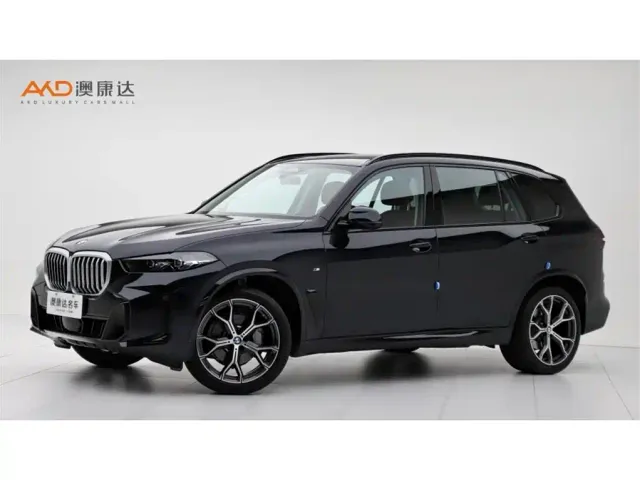 Фотография автомобиля — BMW X5