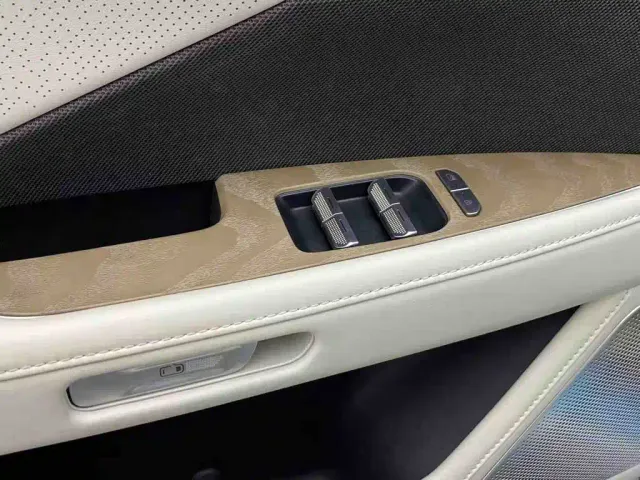 Toyota BoZhi 7 — Фото автомобиля 28
