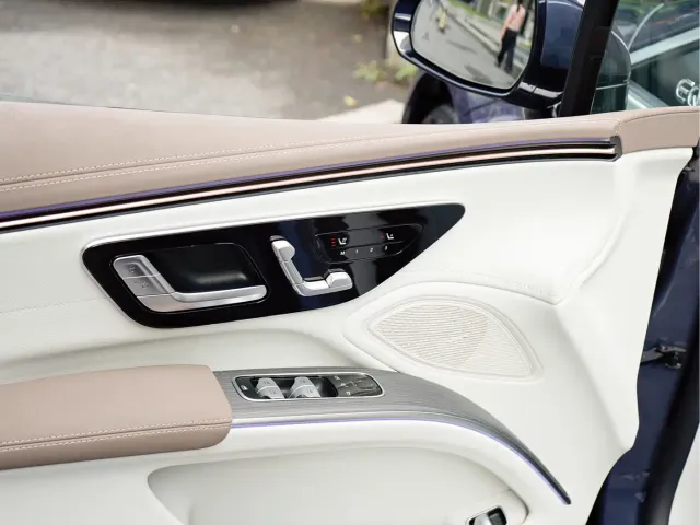 Mercedes-Benz EQS — Фото автомобиля 13