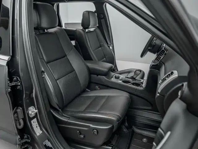 Jeep Grand Cherokee — Фото автомобиля 22