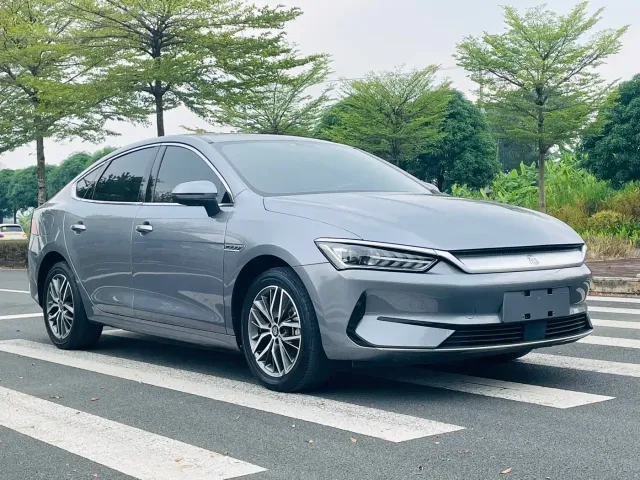 BYD Qin PLUS — Фото автомобиля 3