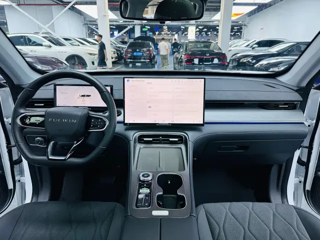 Chery Fengyun T8 — Фото автомобиля 6