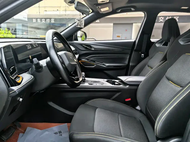Changan X5 Plus — Фото автомобиля 5