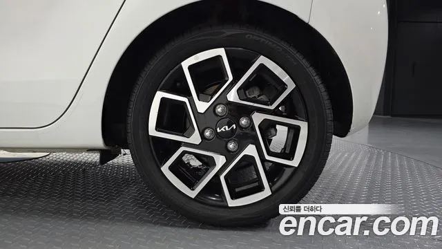 Kia RAY Новый Kia Ray Signature — Фото автомобиля 20