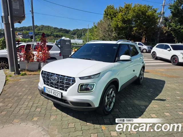 Фотография автомобиля — Hyundai Venue