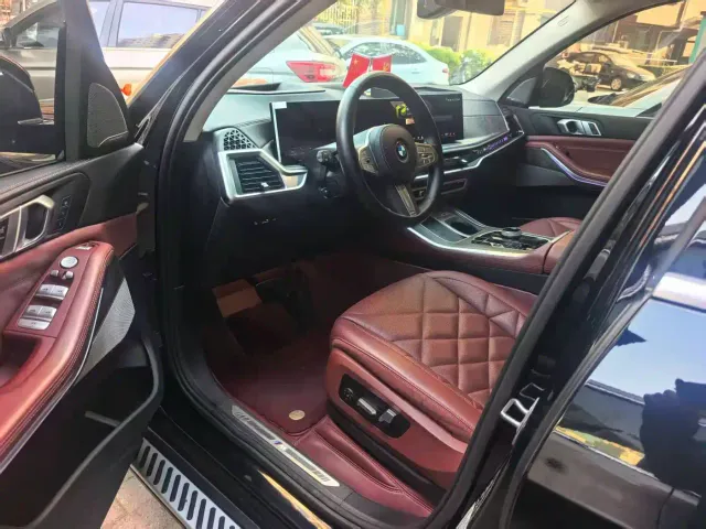 BMW X5 — Фото автомобиля 3