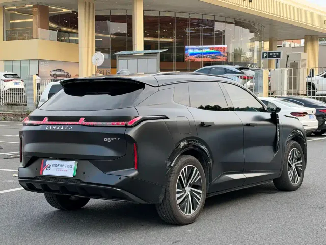 Lynk & Co 08 EM-P — Фото автомобиля 7