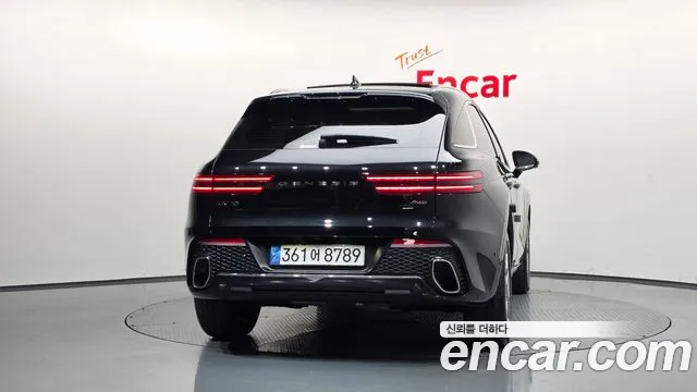 Genesis GV70 — Фото автомобиля 4