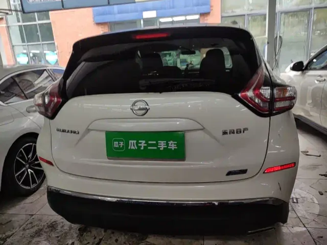 Nissan Murano — Фото автомобиля 5