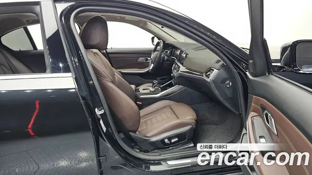 BMW 3 Series G20 — Фото автомобиля 16