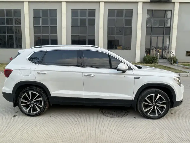 Volkswagen Tharu — Фото автомобиля 5