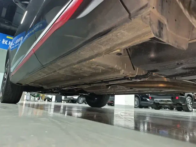 Changan X5 Plus — Фото автомобиля 21