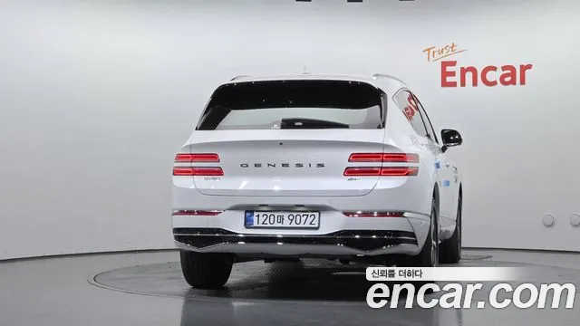Genesis GV80 — Фото автомобиля 4