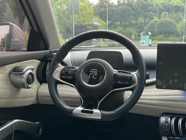 BYD Yuan PLUS — Фото автомобиля 17