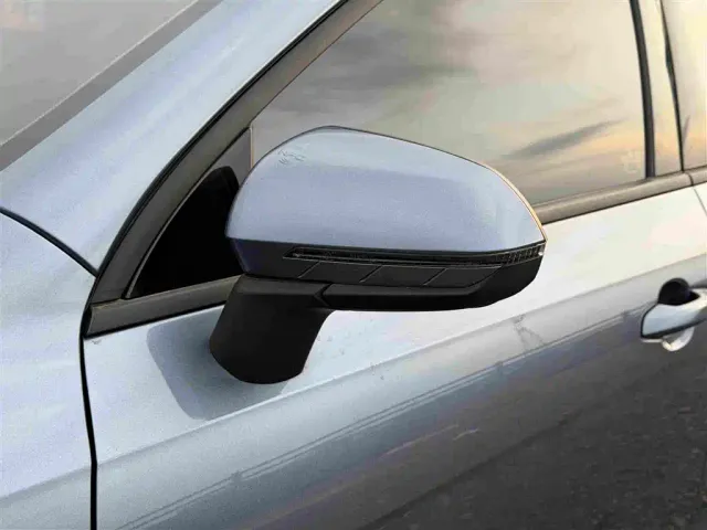BYD Seal 05 DM-i — Фото автомобиля 15