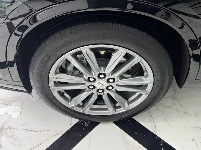 Cadillac XT6 — Фото автомобиля 18