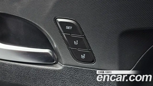 Hyundai Santafe Новый Santa Fe Бензин 2.5T 2WD — Фото автомобиля 27