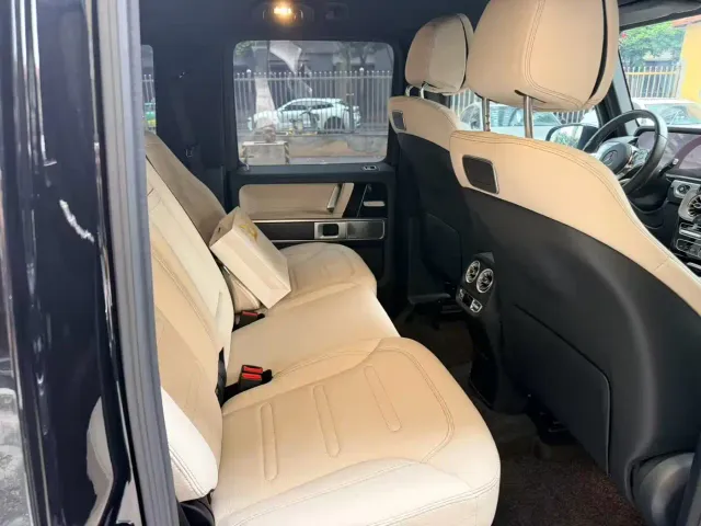 Mercedes-Benz G-Class — Фото автомобиля 5