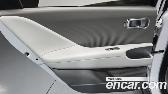 Hyundai Ioniq6 Long Range AWD — Фото автомобиля 21