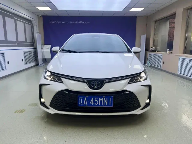 Toyota Corolla — Фото автомобиля 2