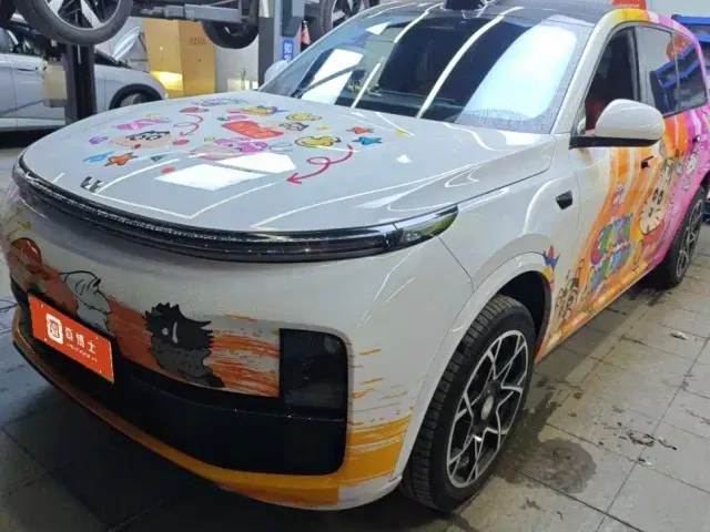 Фотография автомобиля — Li Auto L9