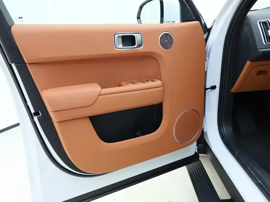 Li Auto Li Auto L7 2025 Ultra Smart Renewal Edition — Фото автомобиля 16