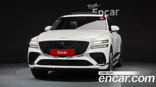 Genesis GV80 — Фото автомобиля 3