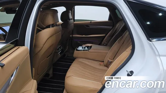 Genesis G80 RG3 — Фото автомобиля 16