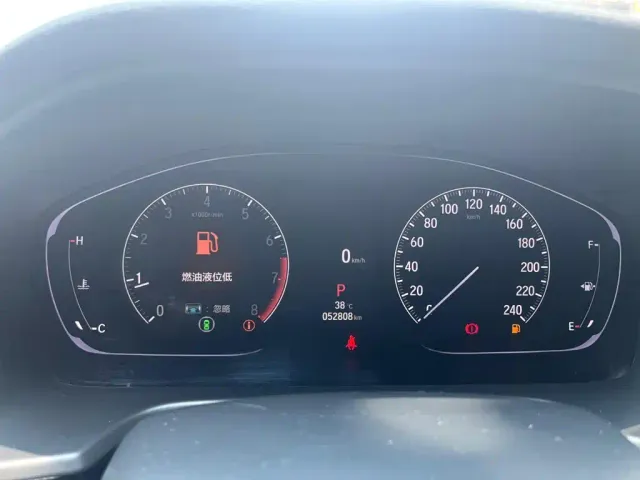 Honda Accord — Фото автомобиля 12