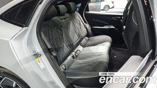 BYD Seal — Фото автомобиля 17