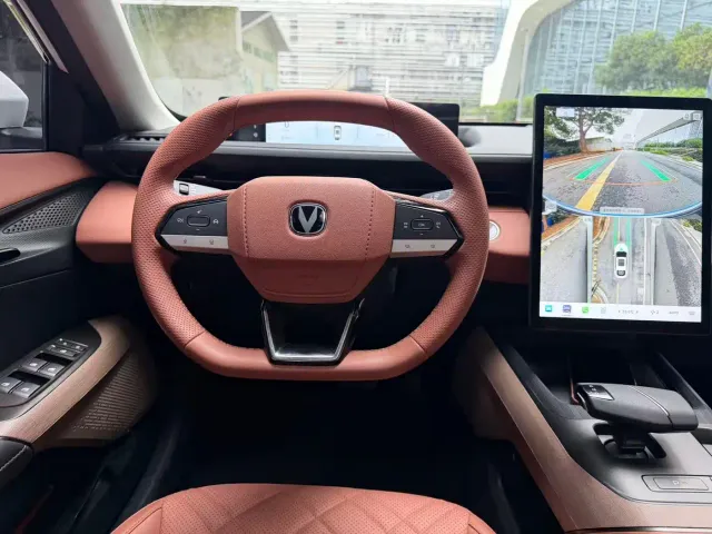 Changan Eado — Фото автомобиля 12