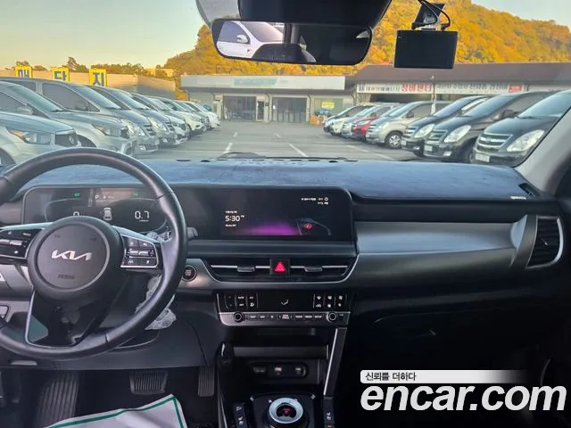 Kia Seltos — Фото автомобиля 8