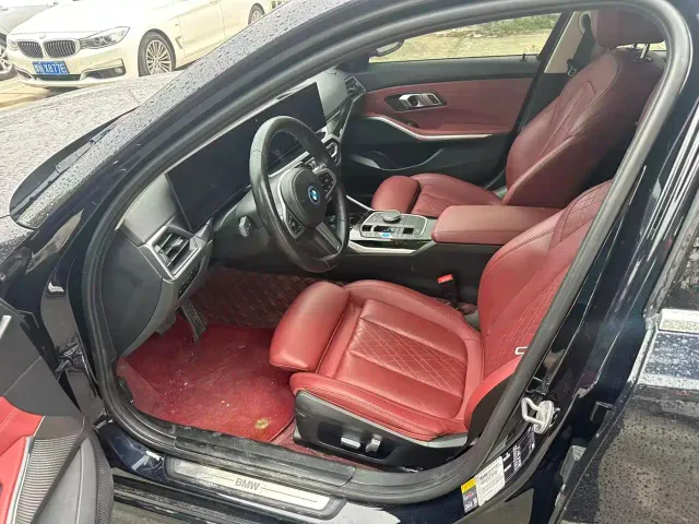 BMW i3 — Фото автомобиля 4