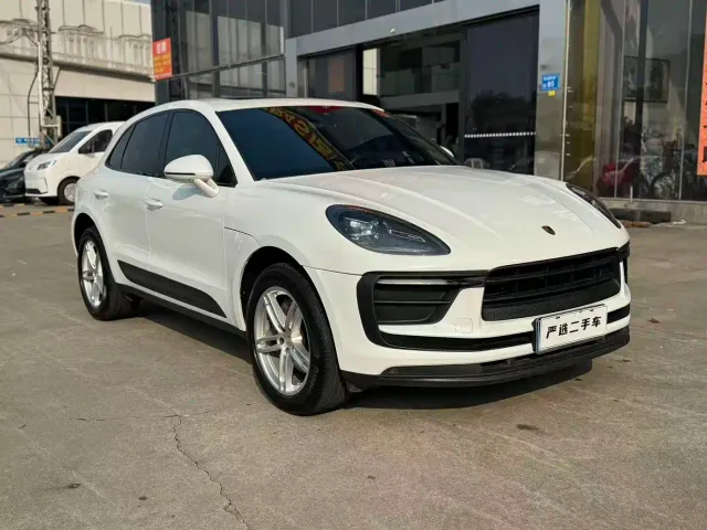 Porsche Macan — Фото автомобиля 3