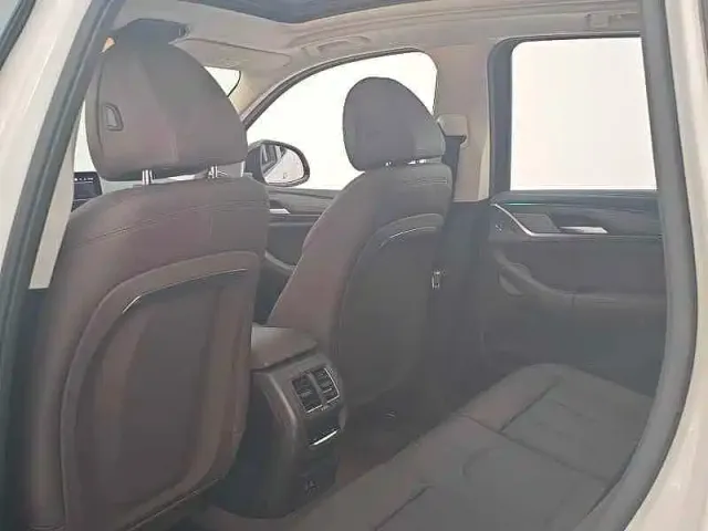 BMW X3 — Фото автомобиля 10