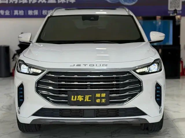 Jetour X70 Plus — Фото автомобиля 2