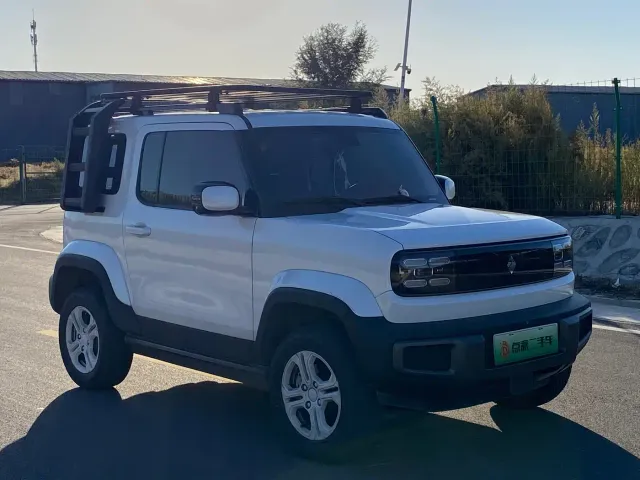 Baojun Yep — Фото автомобиля 3